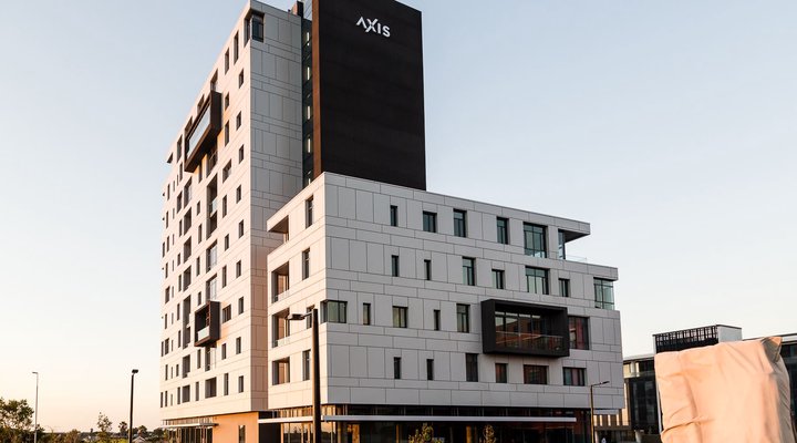 Axis 603 - Three-Bedroom Apartment