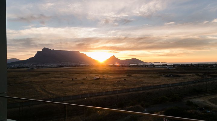 Axis 603 - Three-Bedroom Apartment