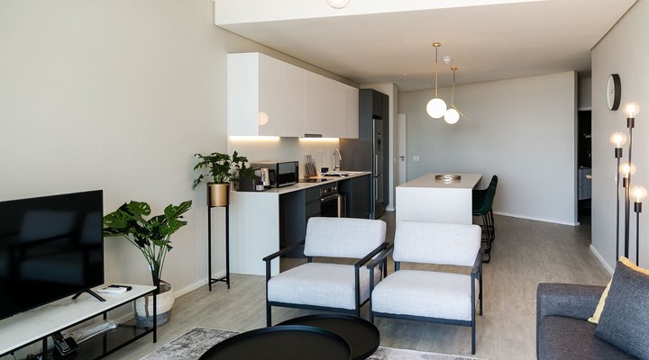 Axis 603 - Three-Bedroom Apartment