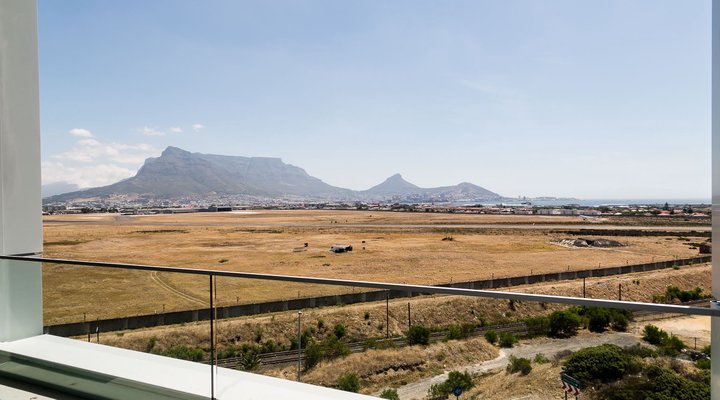 Axis 603 - Three-Bedroom Apartment