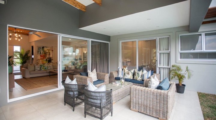 10 Silver Oak Road