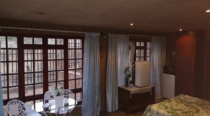 Sable Hiking & Accommodation