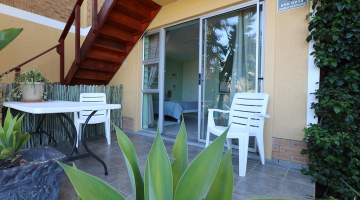 Pool side at Summer Tides