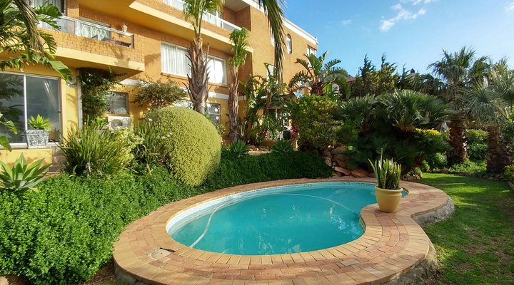 Pool side at Summer Tides