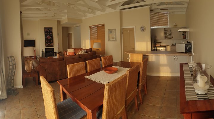 Pinnacle Point Golf Estate-Golf Lodge 58