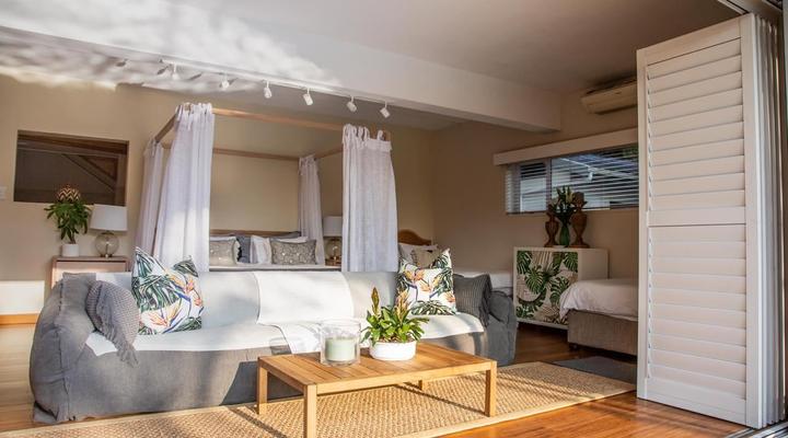 The Beach House La Lucia