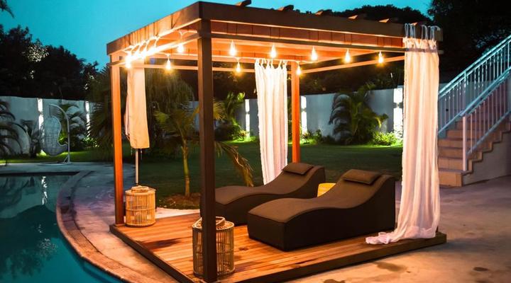 The Beach House La Lucia