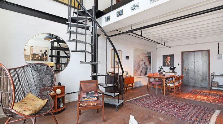 Wolroy House 506 by AirAgents