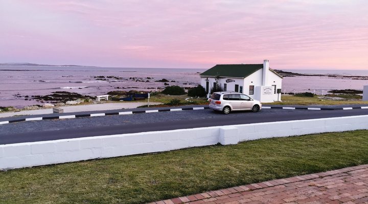 Uncle Tom's Seaside Cabin
