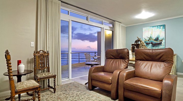 Exquisite Beachfront Apartment