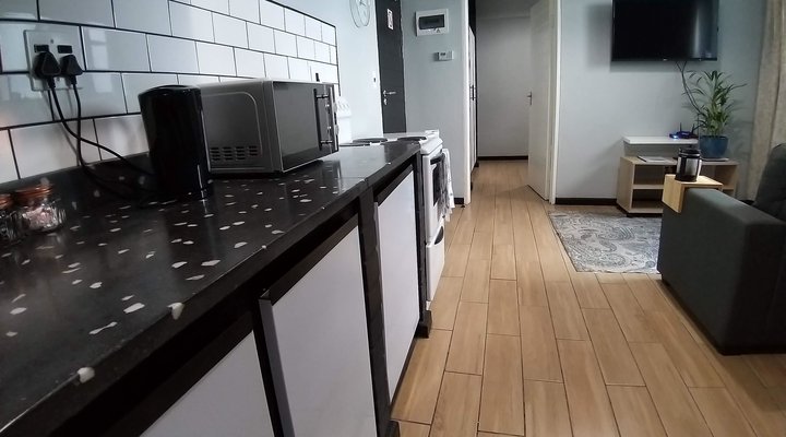 LodgeBox @ The Heriot 5-14