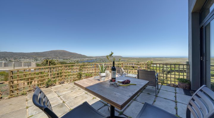 365 Luxury Apartment with sea view - Aloe