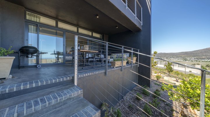 365 Luxury Apartment with sea view - Pinc