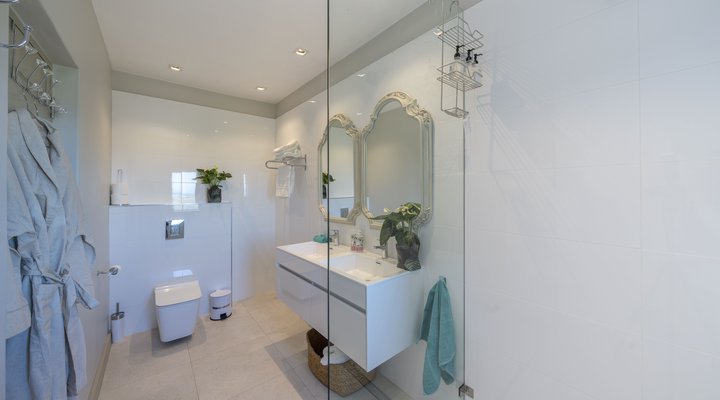 365 Luxury Apartment with sea view - Pinc