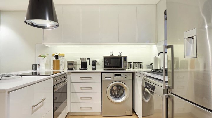 The Docklands 511 by AirAgents 