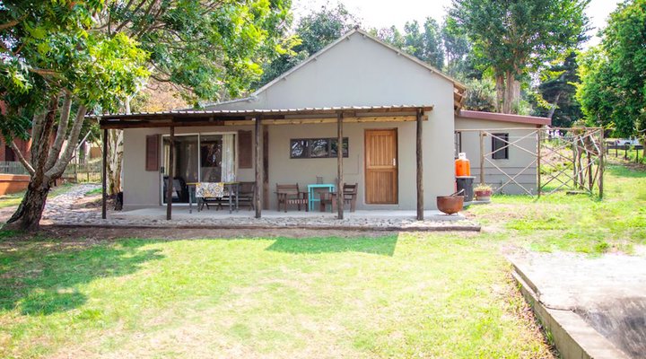 Nsezi Lake Cottage