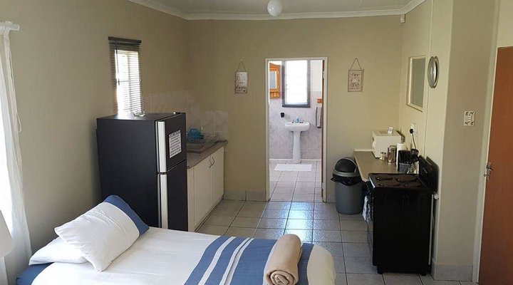 Black Eagle Guesthouse