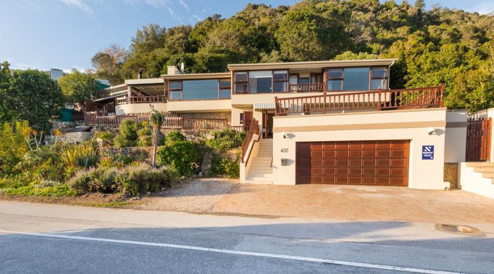 400 Waterside Road Villa