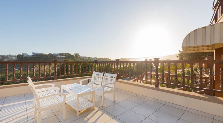 400 Waterside Road Villa