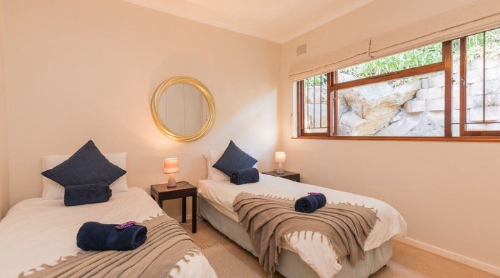 400 Waterside Road Villa