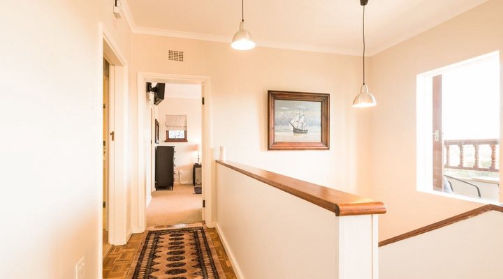 400 Waterside Road Villa