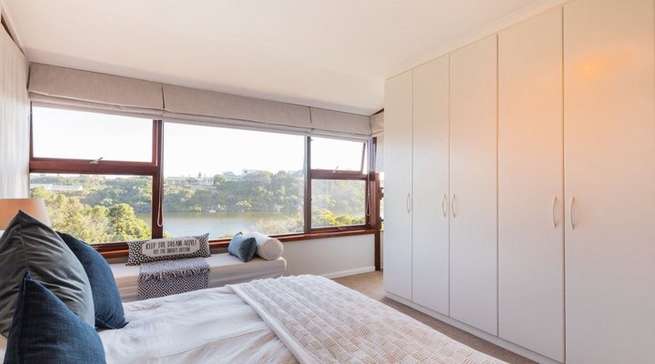 400 Waterside Road Villa