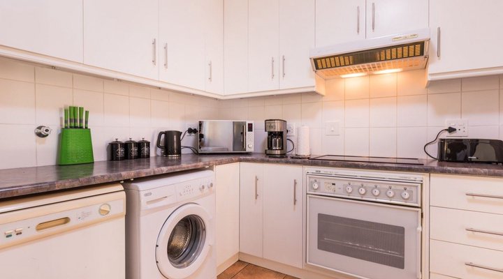 400 Waterside Road Villa