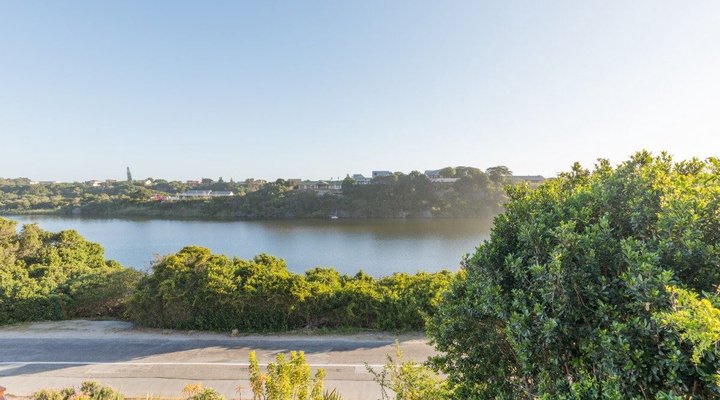 400 Waterside Road Villa