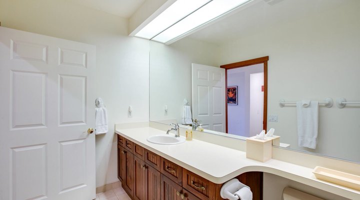 Mt Baker Hwy Ensuite #15