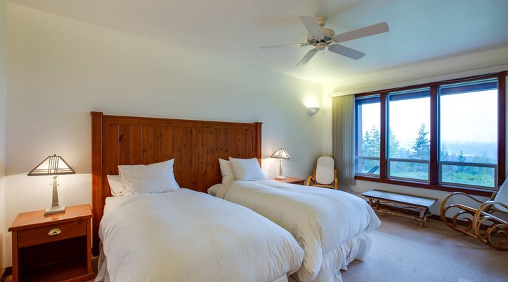 Mt Baker Hwy Ensuite #15