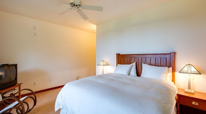 Mt Baker Hwy Ensuite #15