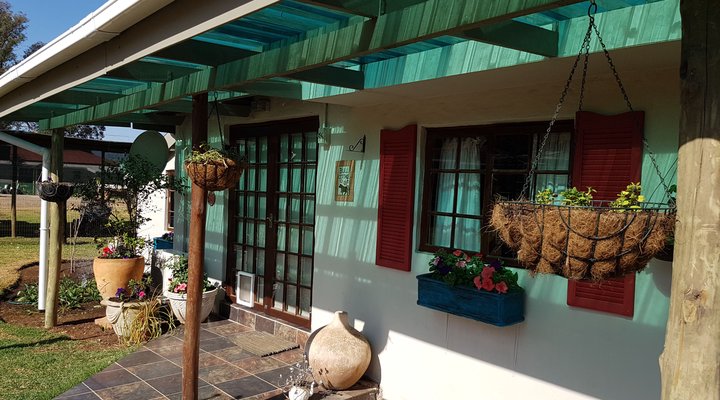 Dunning Country House