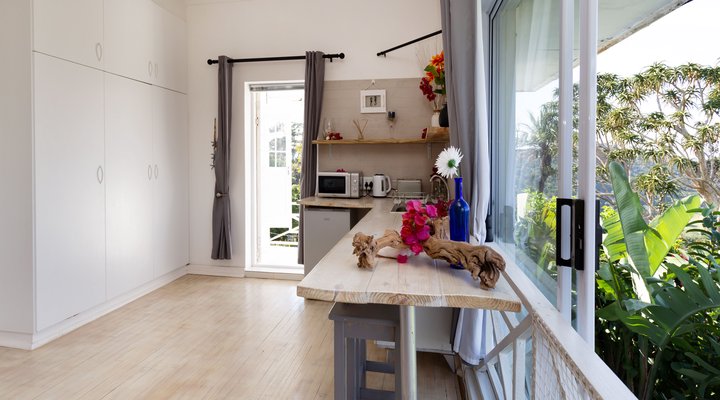 Sea Studio @ 302 On Old Sea-view Road Chelsea