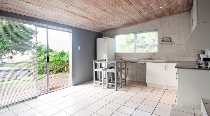 Milkwood Cottage @ 302 On Old Sea-view Road Chelsea