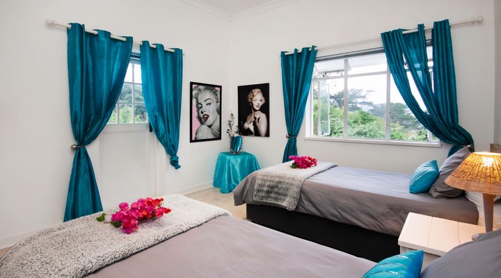 Moonlight Studio @ 302 On Old Sea-view Road Chelsea