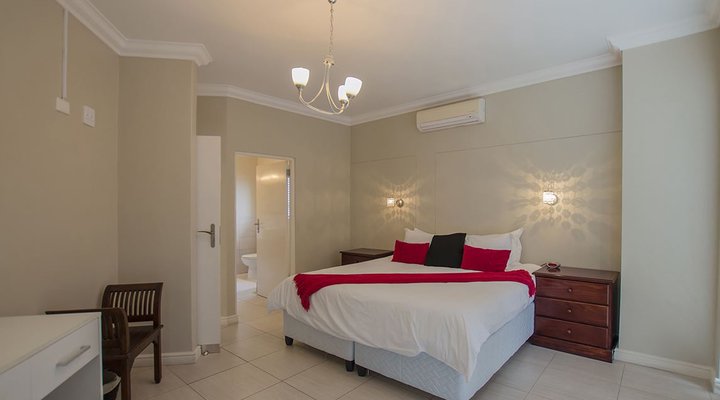 Gordon's Bay Luxury Suite