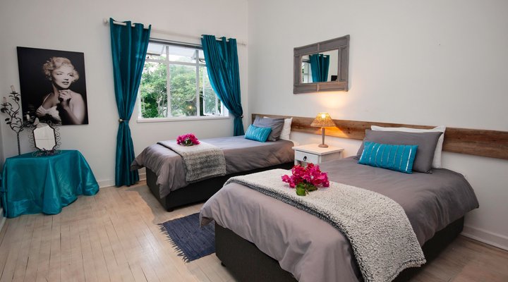 Moonlight Studio @ 302 On Old Sea-view Road Chelsea