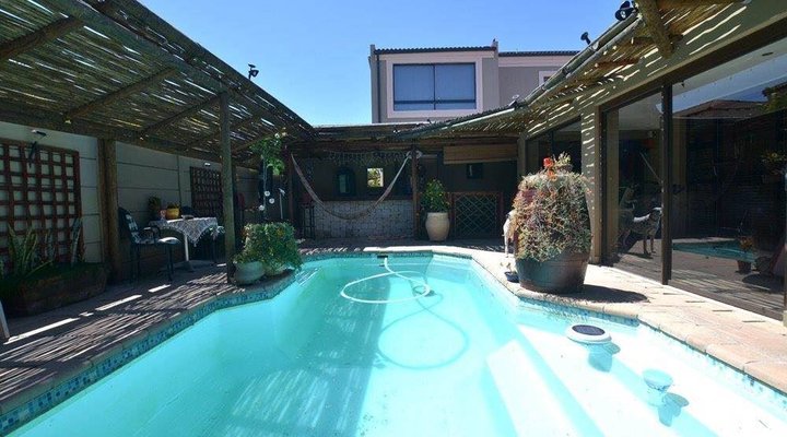 West Coast Villa