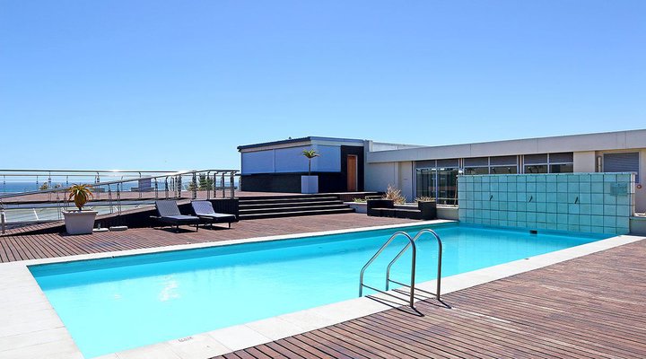221 Lagoon Beach