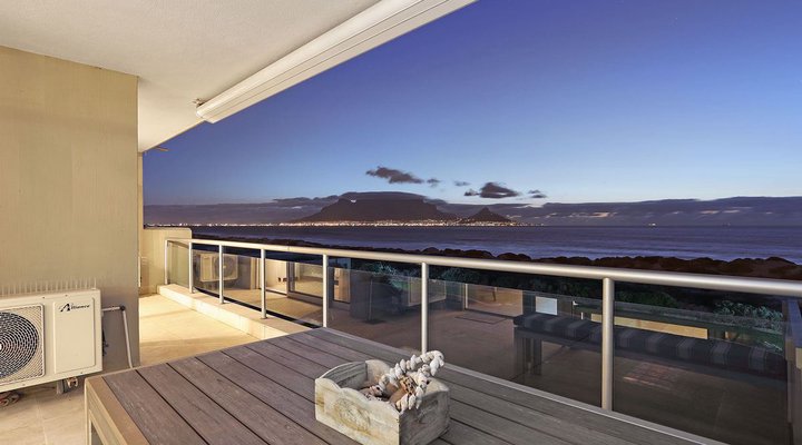 Kitesurf & Beachfront Haven by AirAgents 