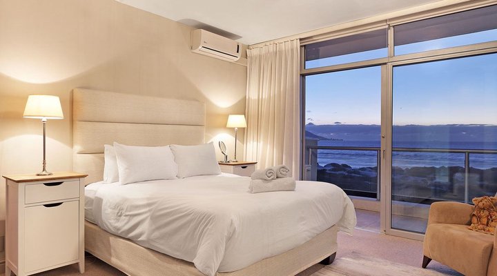 Kitesurf & Beachfront Haven by AirAgents 