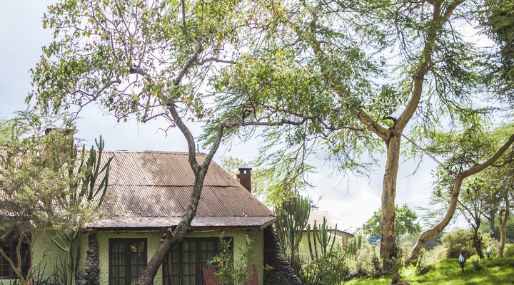 Hatari Lodge