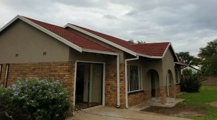 Three-Bedroom House in Klerksdorp