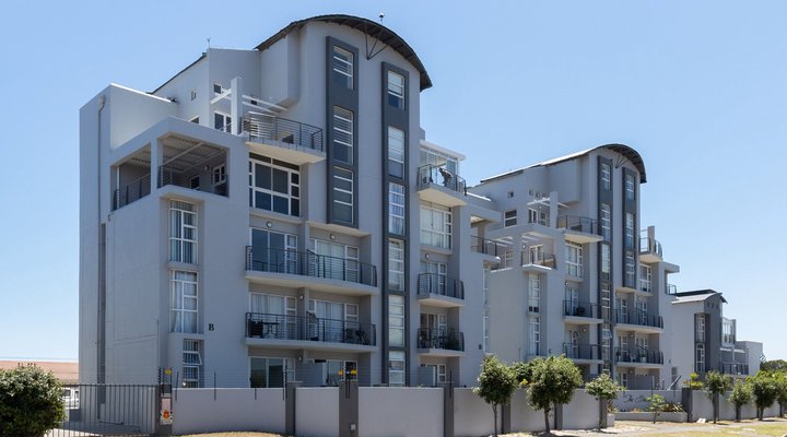 The Sands 32
