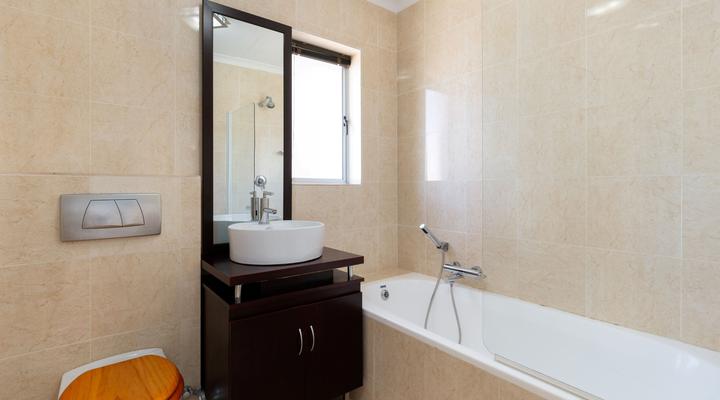 Mont Serrat 58 by CTHA