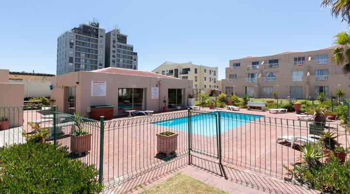 Mont Serrat 58 by CTHA