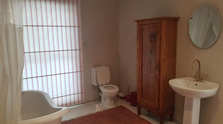 Under the Oak Bed and Breakfast