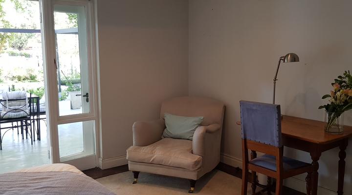 Under the Oak Bed and Breakfast