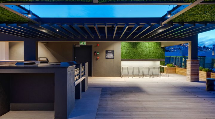Waterfront Luxury Family Apartment