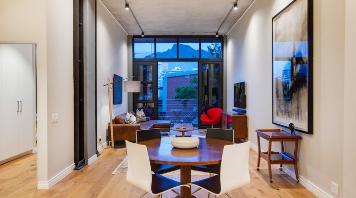Waterfront Luxury Family Apartment